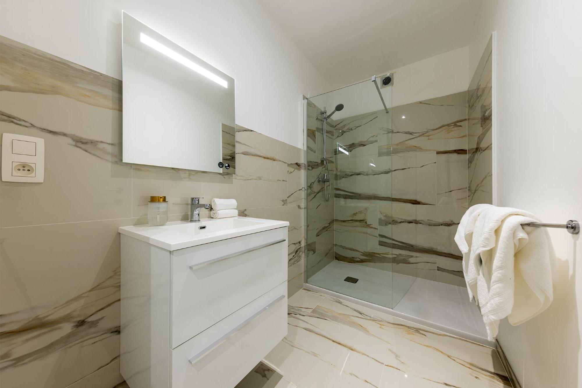 Appartement 3 Chambres 那慕尔 外观 照片